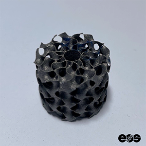 EOSの金属3Dプリンターで製造したジャイロイド構造（アルミニウム）